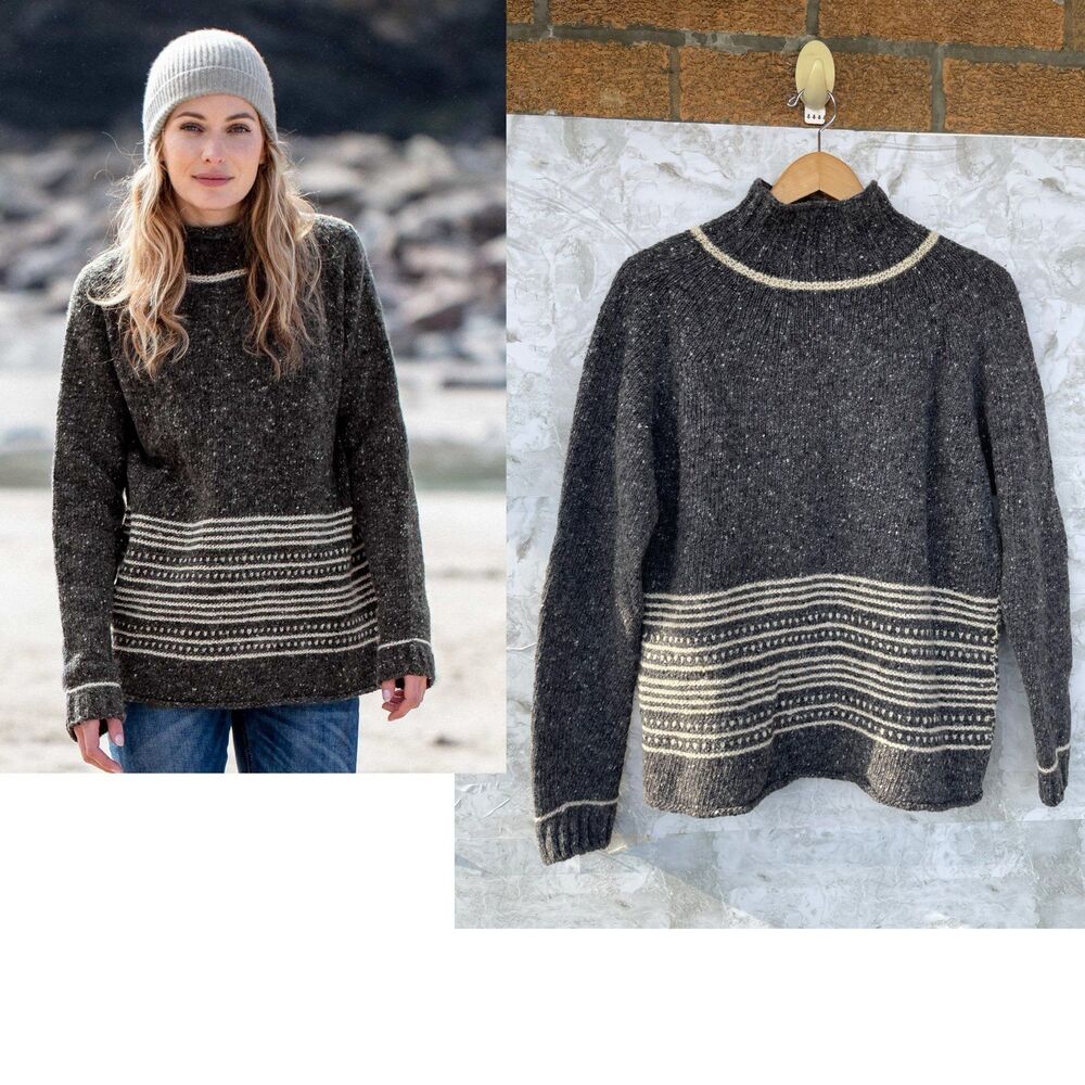 CELTIC & CO. Flecked Funnel Neck Sweater size large